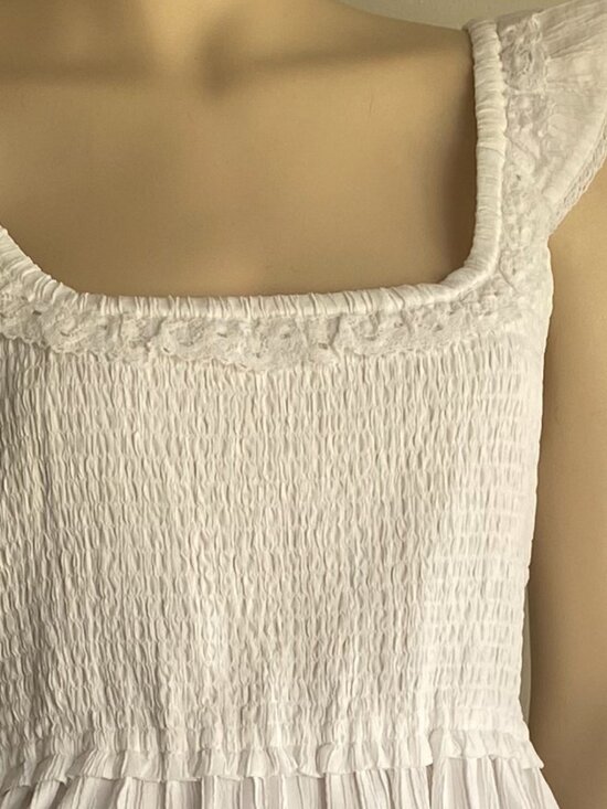 American Eagle NWT Flutter Sleeve Smocked Dress SZ M - Picture 8 of 14